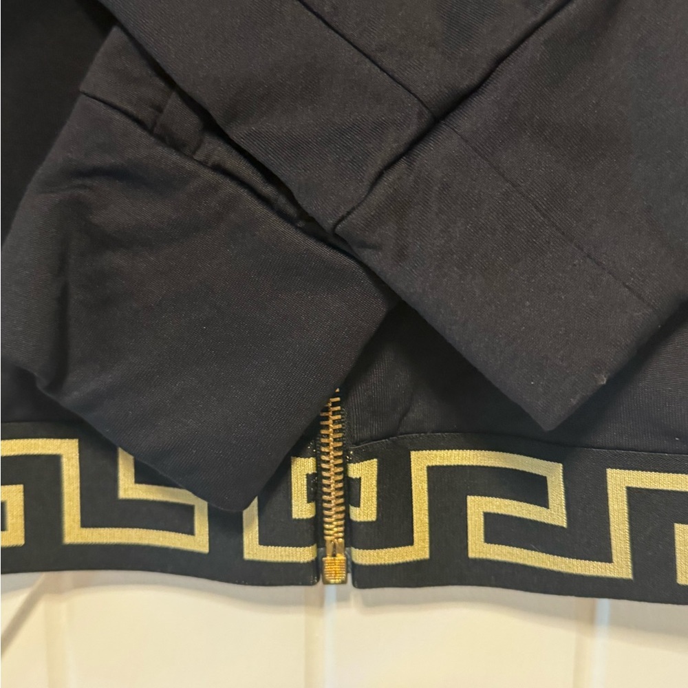 Versace sweater - Picture 7 of 7
